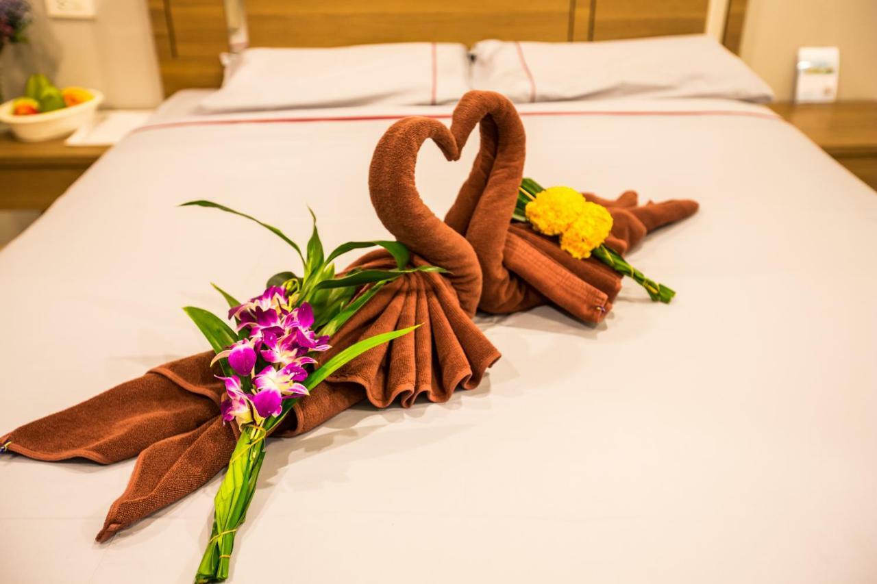 Oscar Boutique Hotel Patong 외부 사진